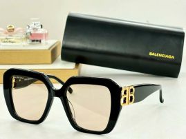 Picture of Balenciga Sunglasses _SKUfw56589165fw